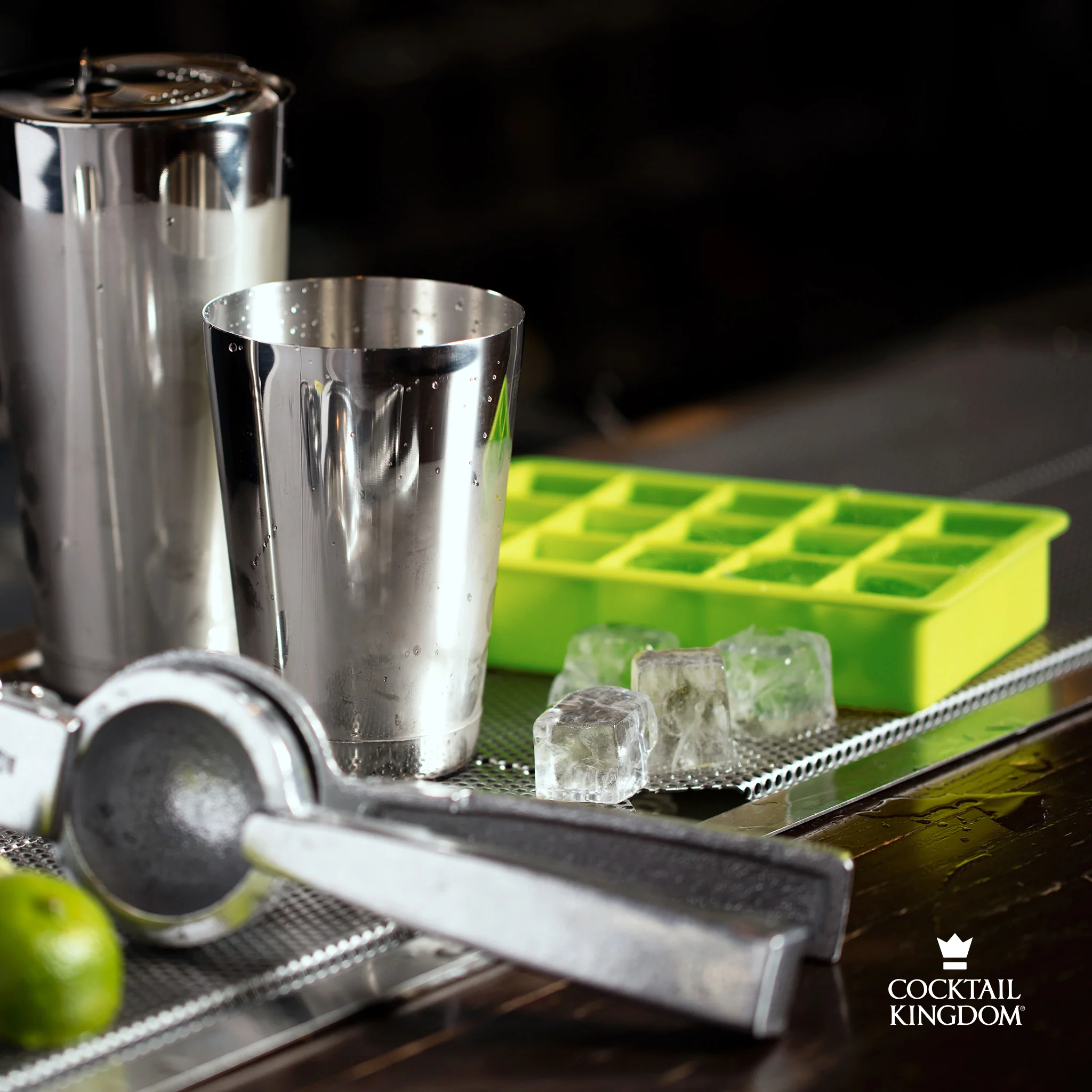 1.25in Square Ice Cube Tray - Green - Image 4