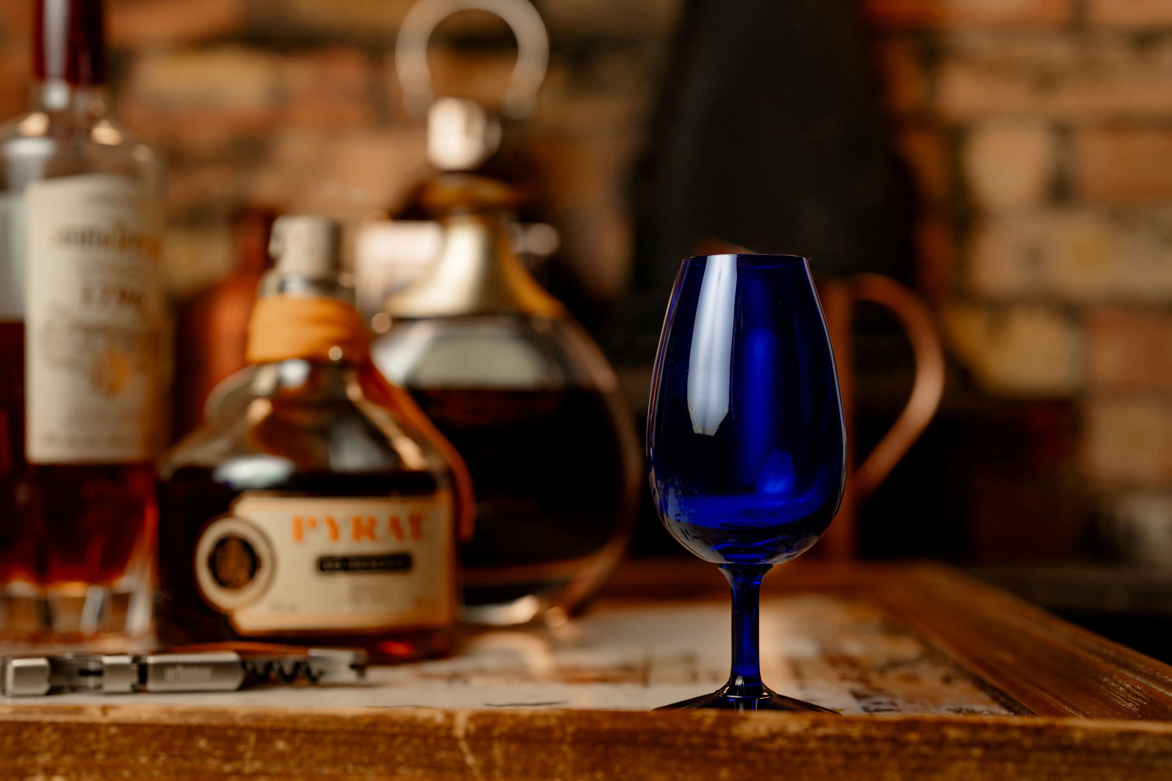 Distillery Blind Tasting Whisky Taster Glass Cobalt Blue 14cl - Image 6