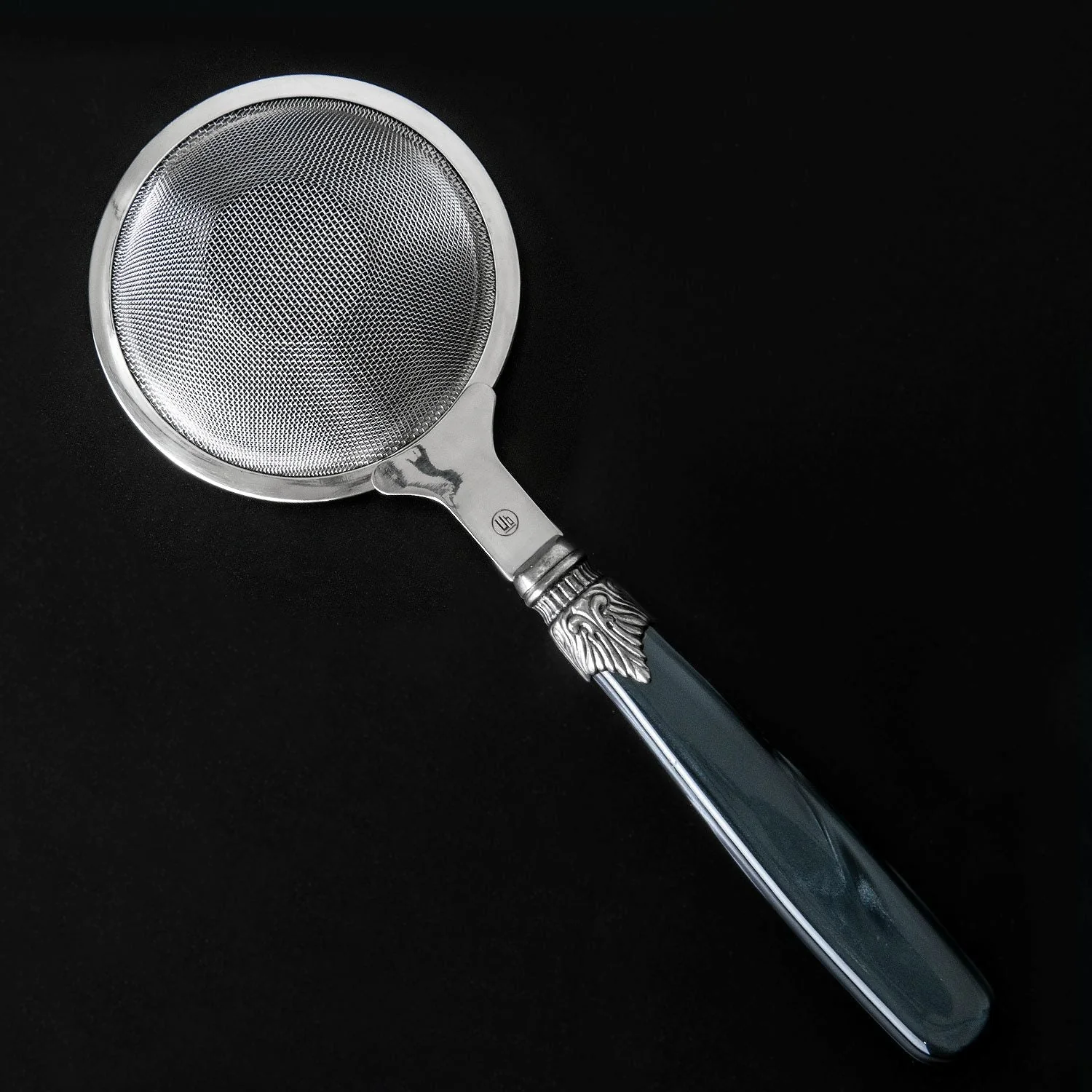 Classico Stainless Steel Fine Mesh Cocktail Strainer 23cm - Image 4