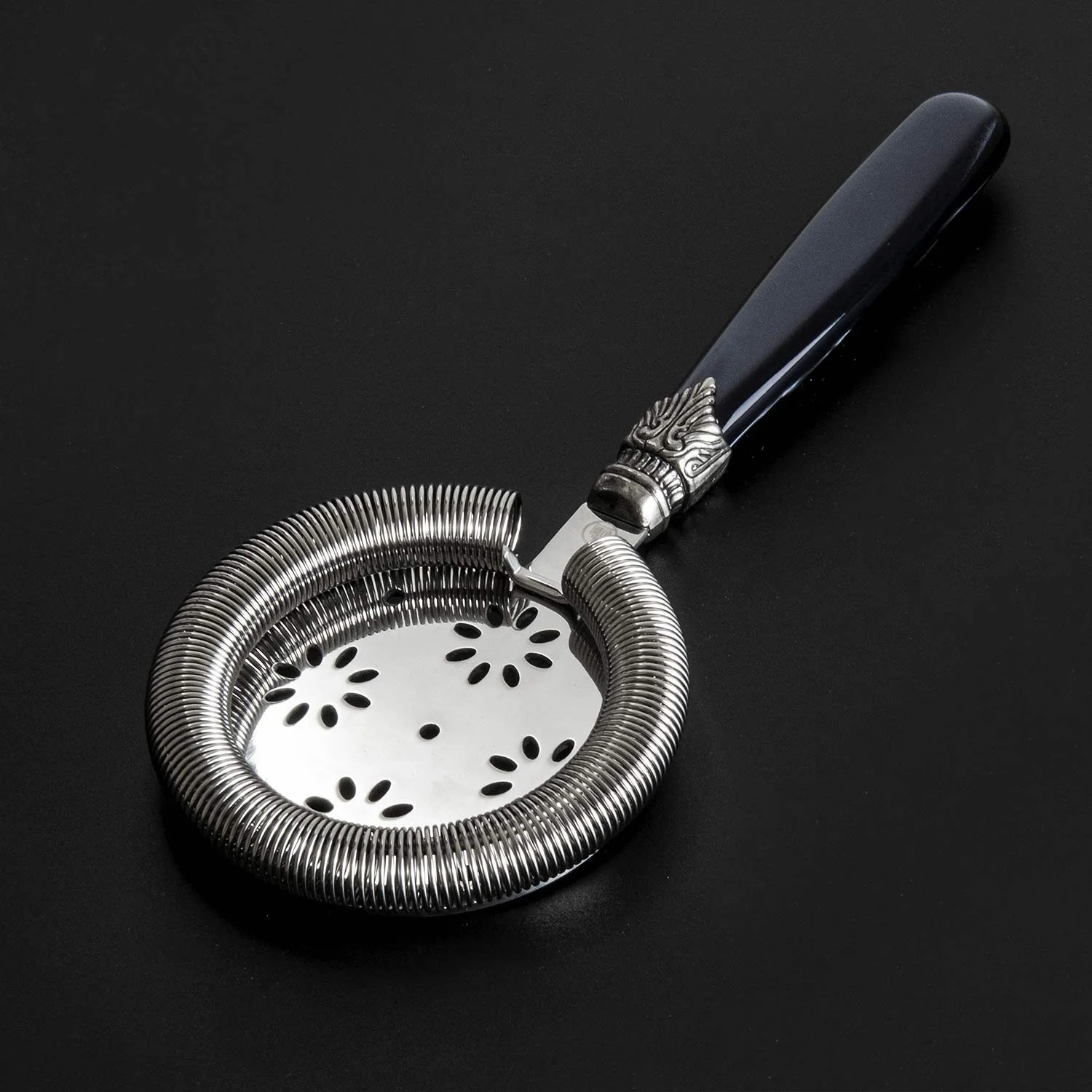 Classico Stainless Steel Hawthorne Cocktail Strainer Internal Fitting 22.5cm - Image 3