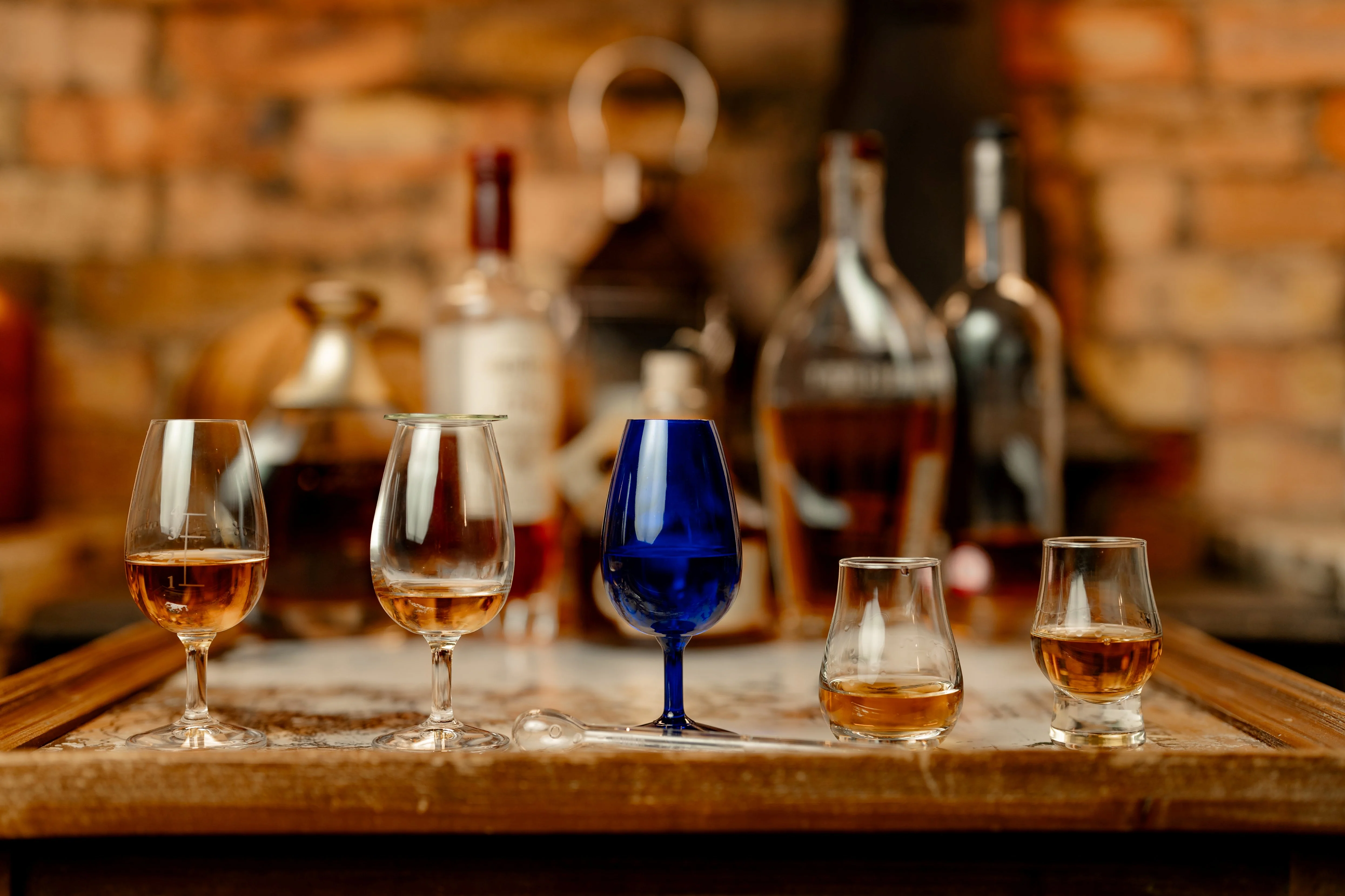 Distillery Whisky Taster Glass and Watch Glass Lid 14cl - Image 7