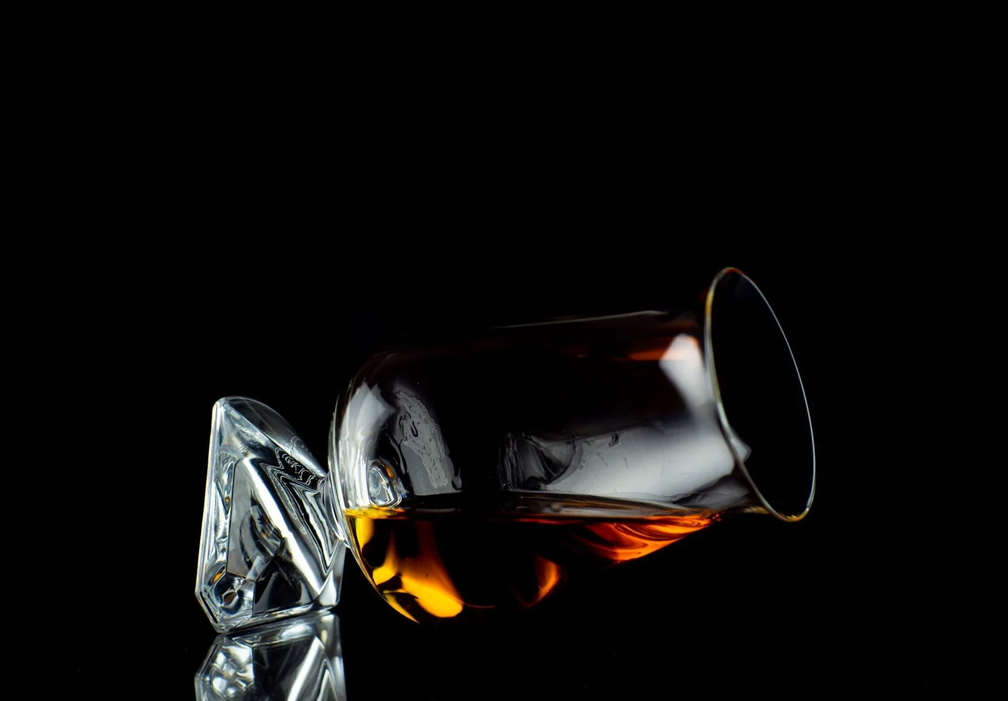 Tuath Irish Whiskey Glass 21cl - Image 4
