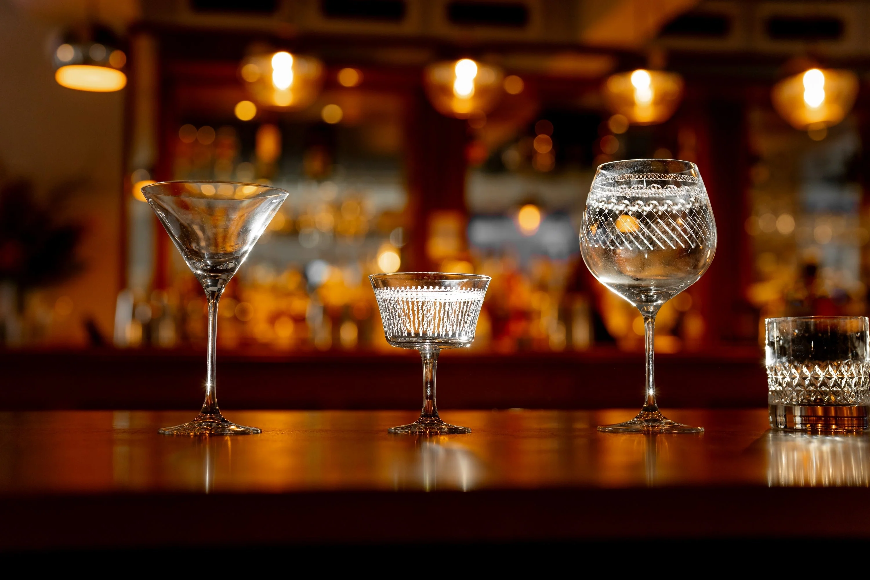 Verdot Crystal Martini Glass 21cl - Image 5